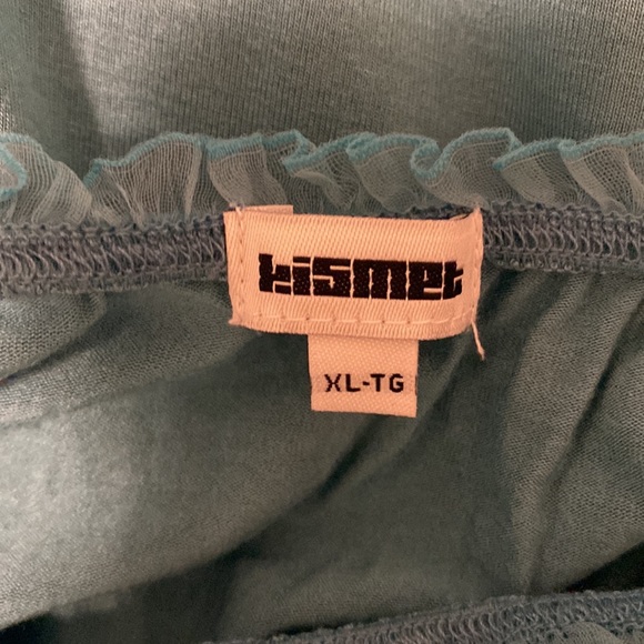 Teal top with long sides - Picture 3 of 4